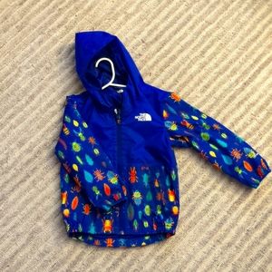 The north face boys bug rain shell